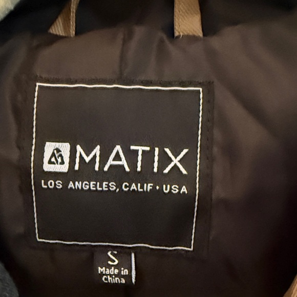Matix Men's Tan and Black Puffer Jacket - Picture 2 of 5